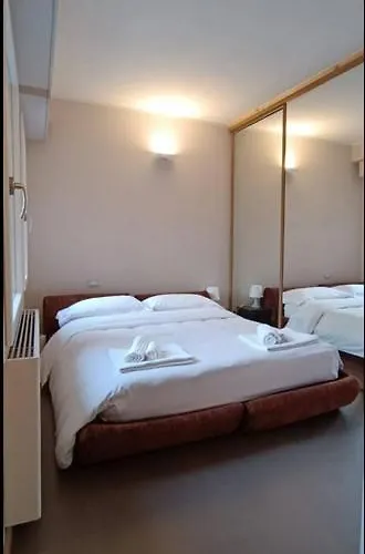 Rizzoli Panoramic Rooftop * Bologna