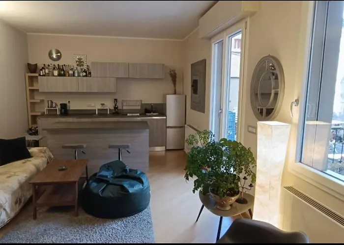 Rizzoli Panoramic Rooftop * Bologne