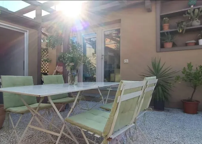 Rizzoli Panoramic Rooftop Appartement