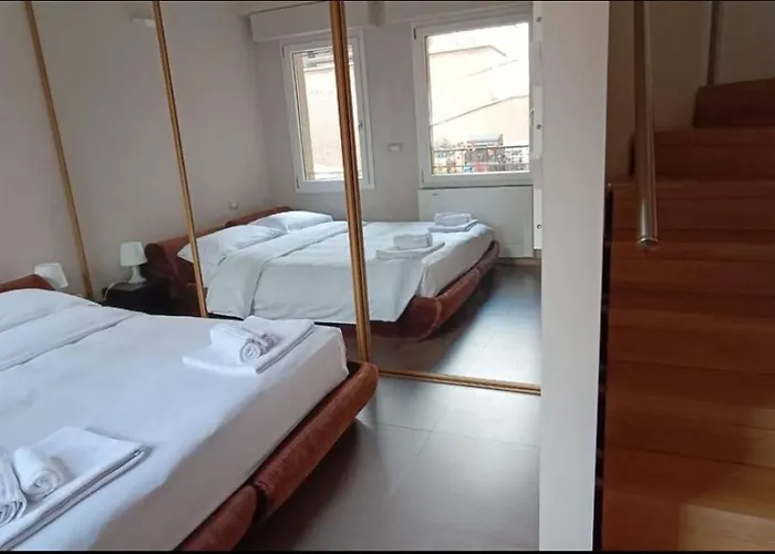 Rizzoli Panoramic Rooftop Appartement *